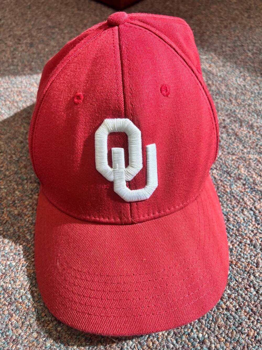 Top Of The World Oklahoma Sooners Hat M Red